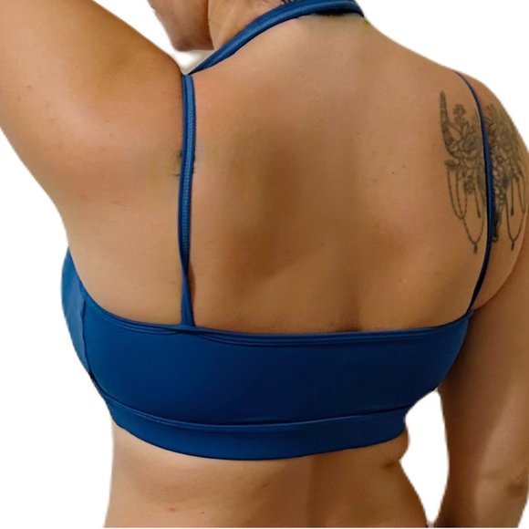 ✨NEW✨ Women's Sports Bra - Halter Design - Picture 2 of 3